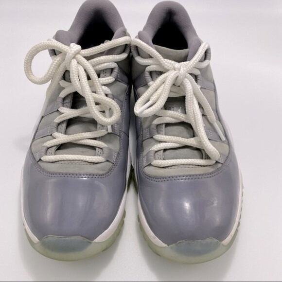Air Jordan 11 Retro Low Cool Grey Size 8.5 main image 2